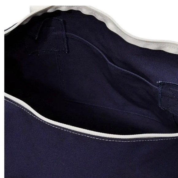 NWT Victoria Secret Love Pink Canvas Duffle Bag - Picture 5 of 8